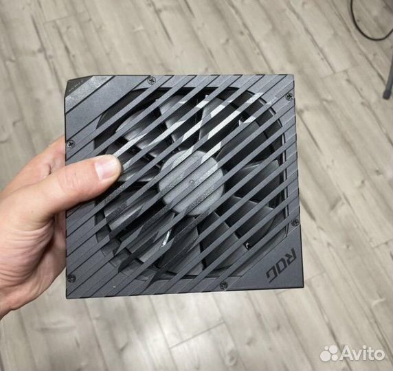 Блок питания asus ROG thor 850W