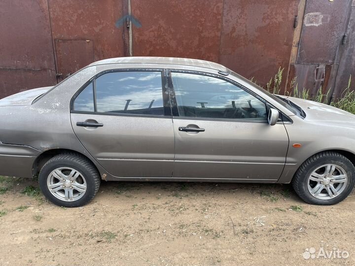 Разбор mitsubishi Lancer Cedia