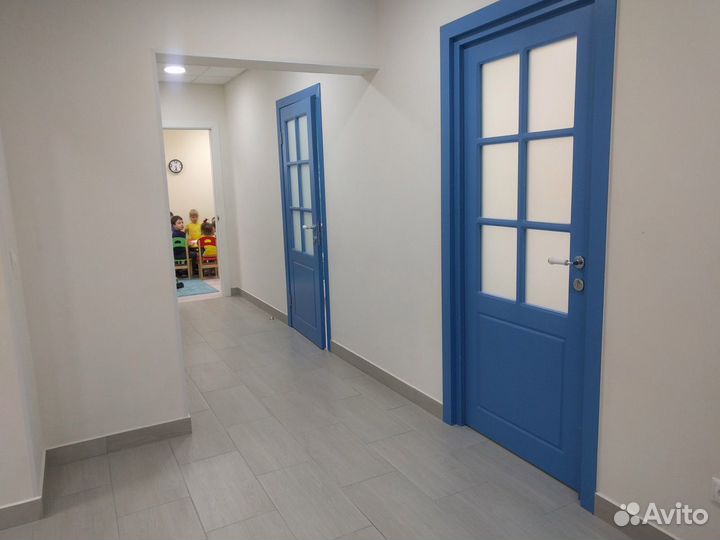 Воспитатель в частный детский сад