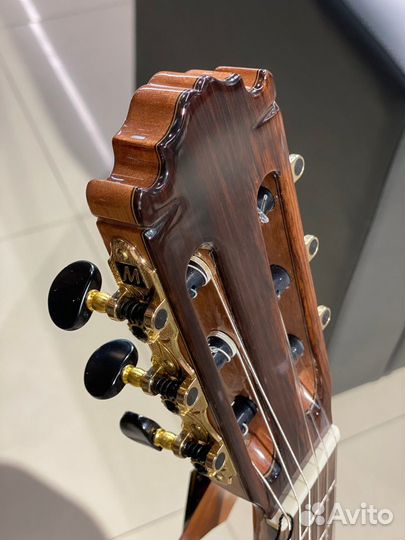 Классическая гитара Martinez Tossa