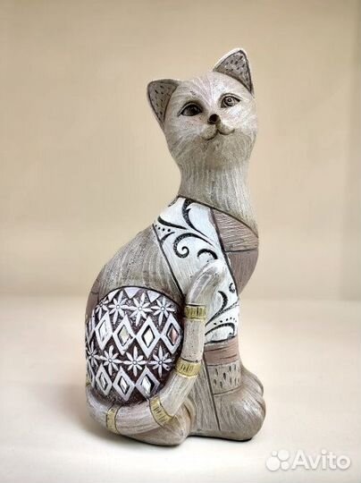 Статуэтка «Кошка