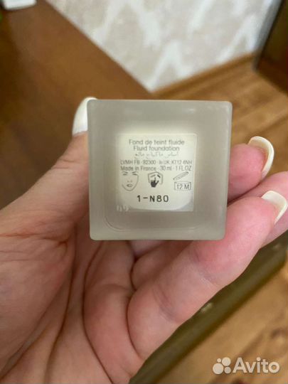 Givenchy тональный крем матовый