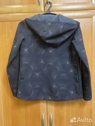 Демисезонные куртки р.140