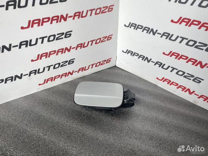 Лючок бензобака Audi A4 B8 2.0 tfsi multitronic