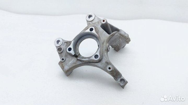 Б/У Б/У Кулак поворотный Состояние отличное