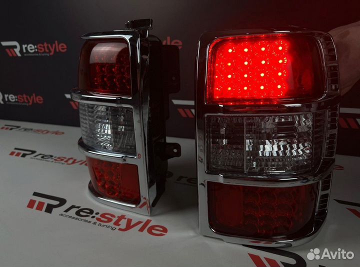 Стопы Mitsubishi Pajero 32 Красно-белые R1819