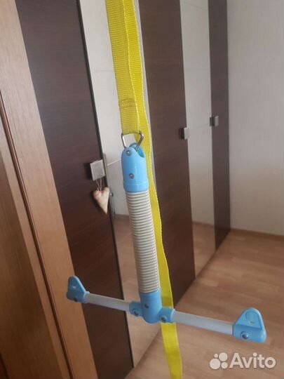 Тарзанка, попоыгунчик на дверной пооем