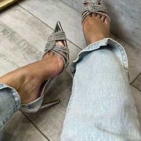 Туфли лодочки Aquazzura