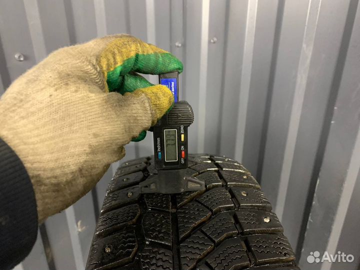 Viatti Brina Nordico V-522 185/65 R15 88T