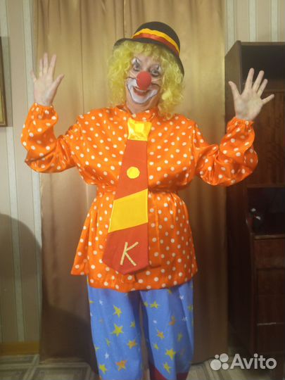 Костюм на прокат взрослым