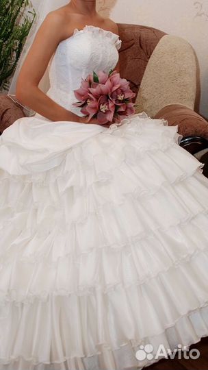 Свадебное платье от дизайнера Натальи Романовой