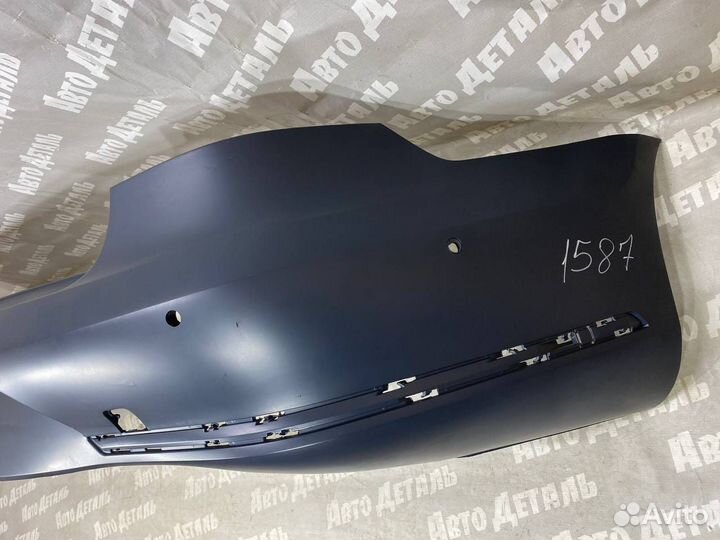 Бампер задний Volkswagen Passat B7 2011