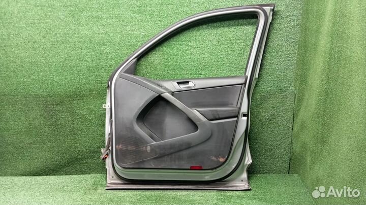 Дверь боковая Volkswagen Tiguan Правая Передняя