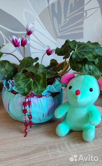 Горшочек (кашпо, декор)