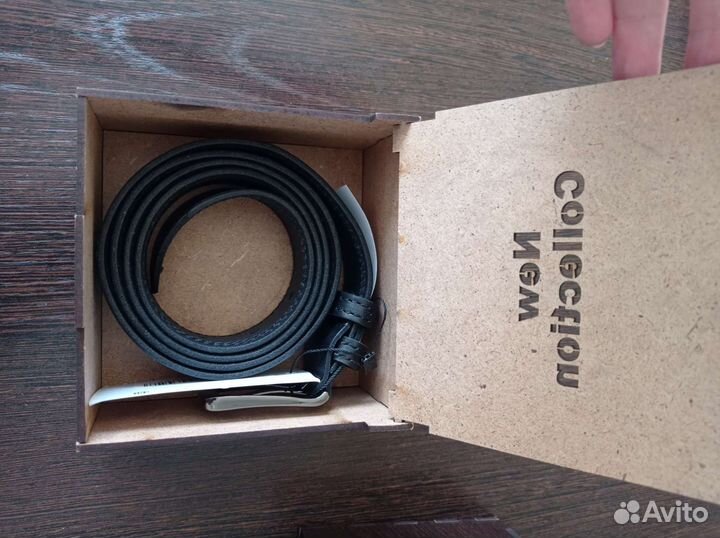 Ремень кожаный новый в подарочной коробке