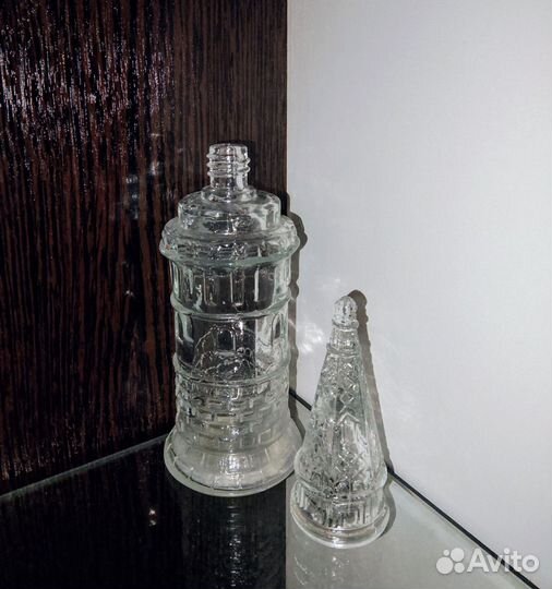 Флакон стеклянный от духов Кремль СССР Новая Заря