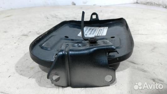 Лючок бака volkswagen touareg 7L (57T16IC01)