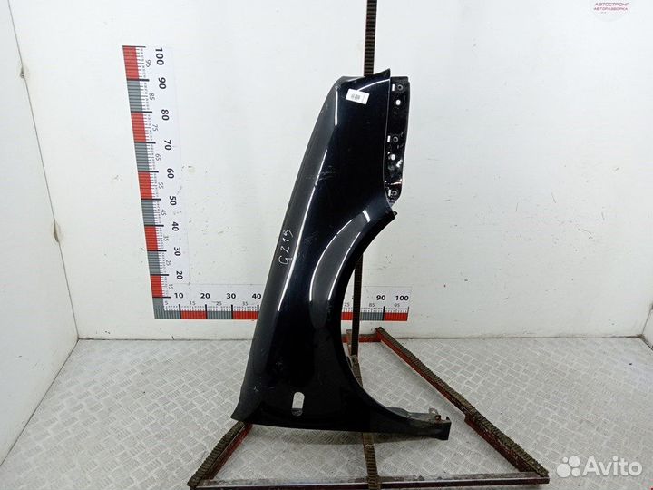 Крыло переднее правое для Volkswagen Golf 4