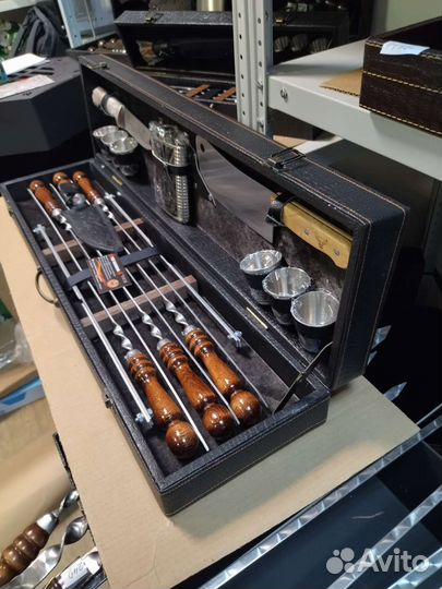 Набор шампуров в кейсе