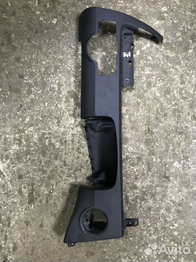 Нижняя накладка торпеды Volkswagen Passat B6