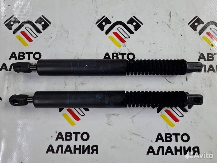 Упругая опора заднего стекла Bmw F11 N47D20C 2012