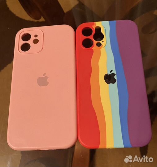 Чехлы на iPhone 12
