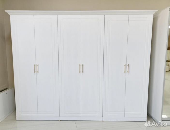 Шкаф версаче