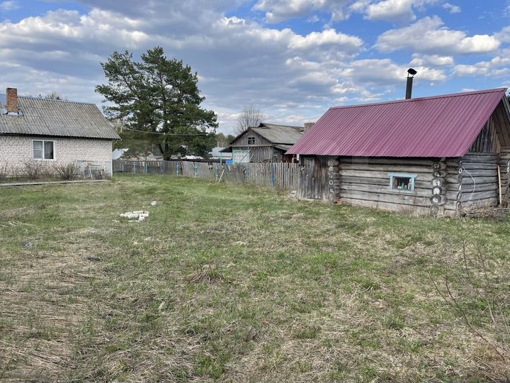 Дом 57 м² на участке 10 сот.