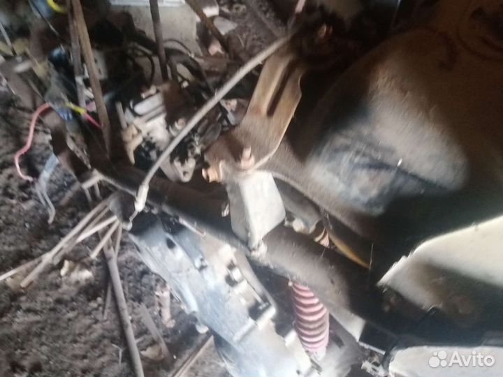 Скутер на запчасти