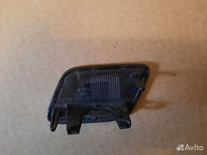 Форсунка омывателя фар правая VAG VW Passat B6