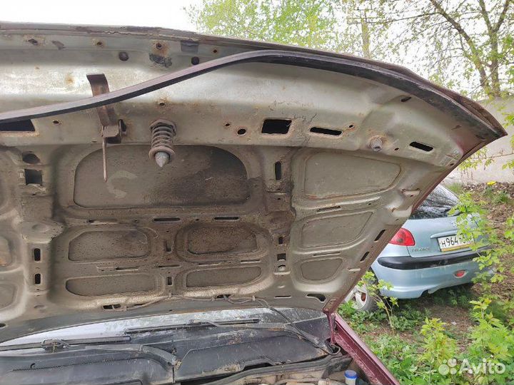 Капот Daewoo Nexia N100 1.5 A15MF 2007