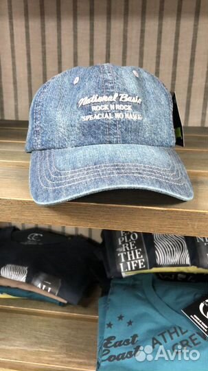 Бейсболка джинсовая новая