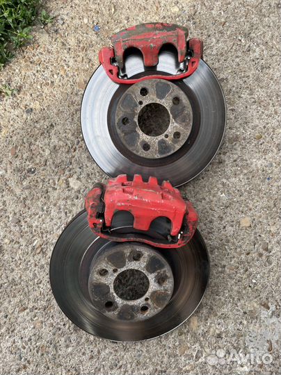 Передние тормоза субару