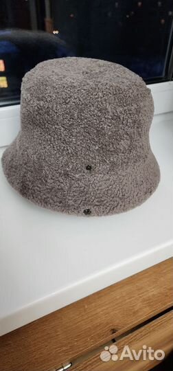 Шляпа зимняя женская