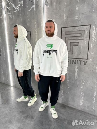 Белое худи мужское