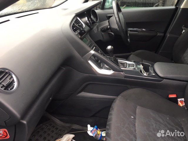 Разбор на запчасти Peugeot 3008