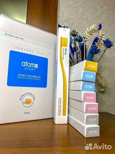 Зубная паста и щётка