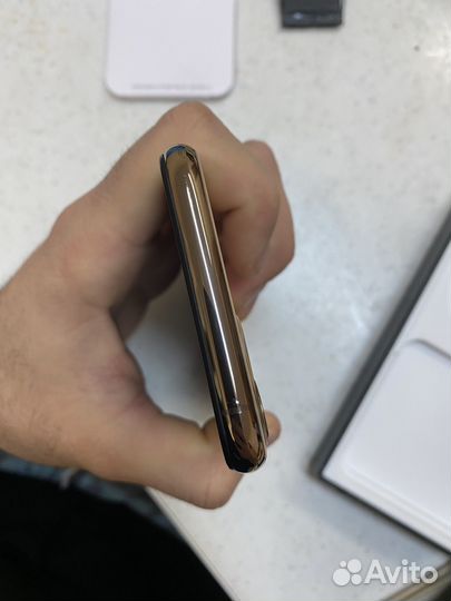 iPhone 11 Pro, 256 ГБ