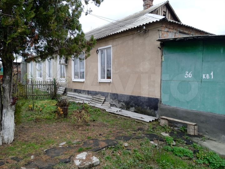 4-к. квартира, 70 м², 1/1 эт.