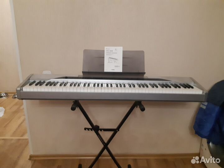 Продам пианино casio privia PX-310