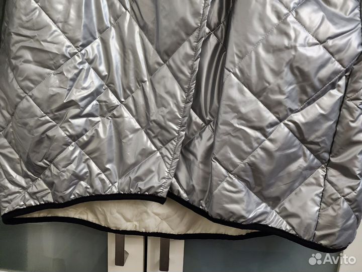Новая Куртка -Ветровка р. 50-54 Италия Серебро