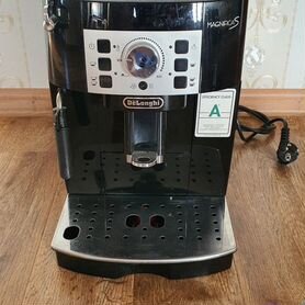 Кофемашина delonghi magnifica evo