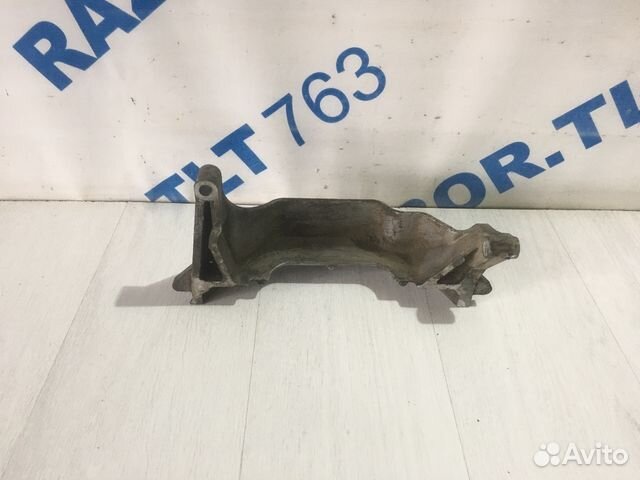 Кронштейн honda accord 7 2.4 ат седан