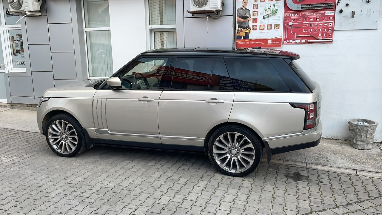 Land Rover Range Rover: фото владельца
