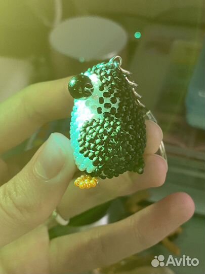 Фигурка Амигуруми из бисера (Пингвин-брелок)