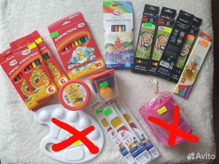 Фломастеры,пеналы,папки для тетрадей,обложки