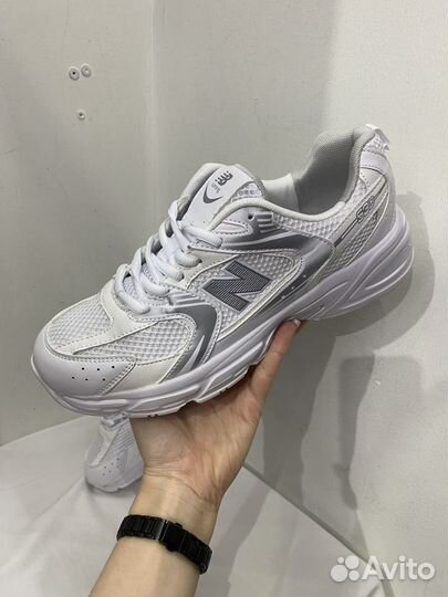 Кроссовки new balance 530 белые