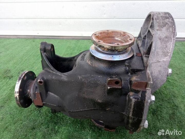 Редуктор заднего моста BMW 3 E90/E91 (2005-2012)