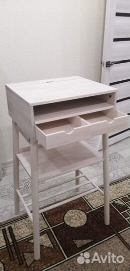 Бюро IKEA новое