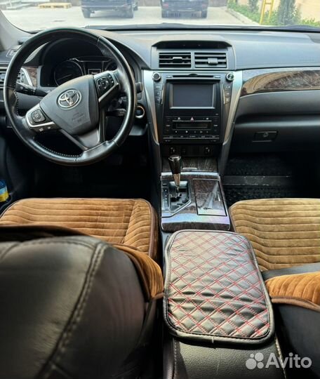 Toyota Camry 2.5 AT, 2015, 245 000 км